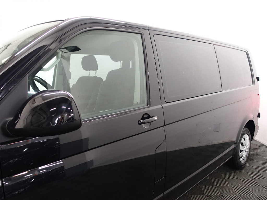 
								Volkswagen Transporter 2.0 TDI Euro 6 L2 Highline Aut- Dubbele Cabine, 5/6 Pers, Carplay, Clima, Cruise, Park Assist vol									