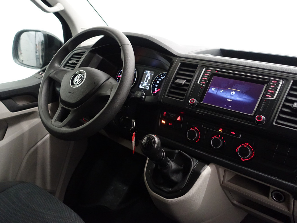 
Volkswagen Transporter 2.0 TDI L2 Highline- 3 Pers, Park Assist, Cruise, Clima, Grijs Kenteken vol									