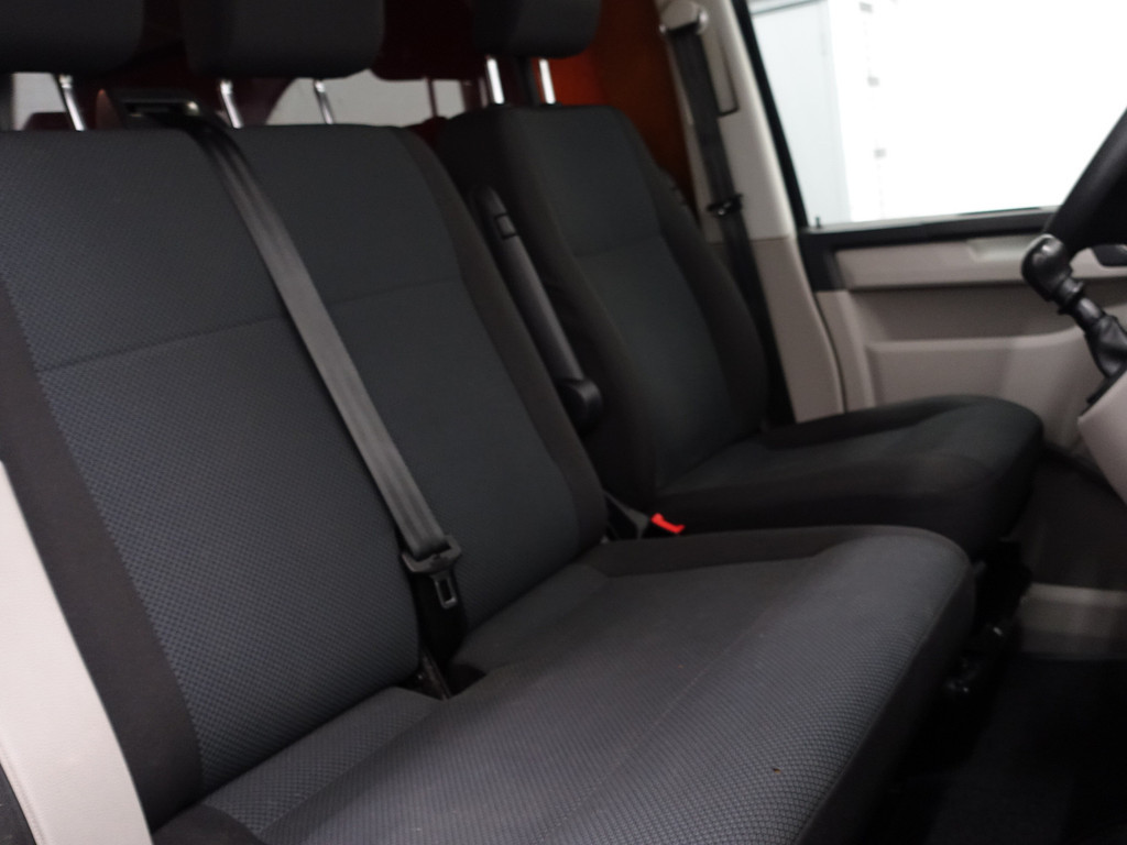 
Volkswagen Transporter 2.0 TDI L2 Highline- 3 Pers, Park Assist, Cruise, Clima, Grijs Kenteken vol									