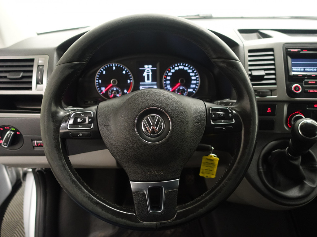 
Volkswagen Transporter 2.0 TDI L1 Highline- 3 Pers, Park Assist, Cruise, Clima, Trekhaak vol									