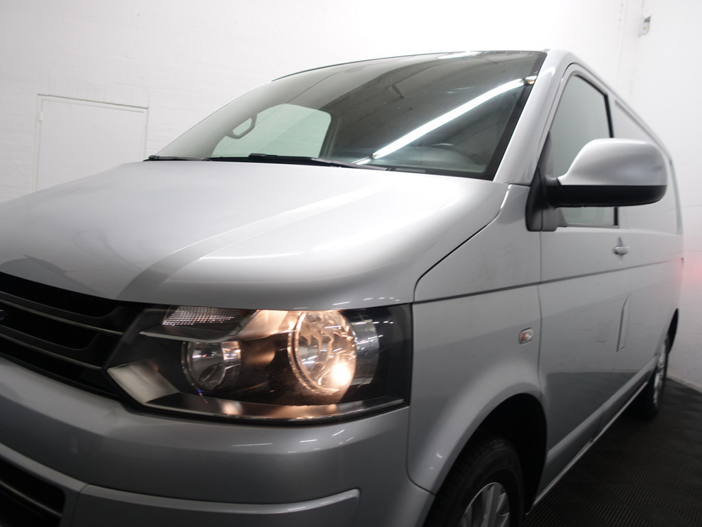 
Volkswagen Transporter 2.0 TDI L1 Highline- 3 Pers, Park Assist, Cruise, Clima, Trekhaak vol									