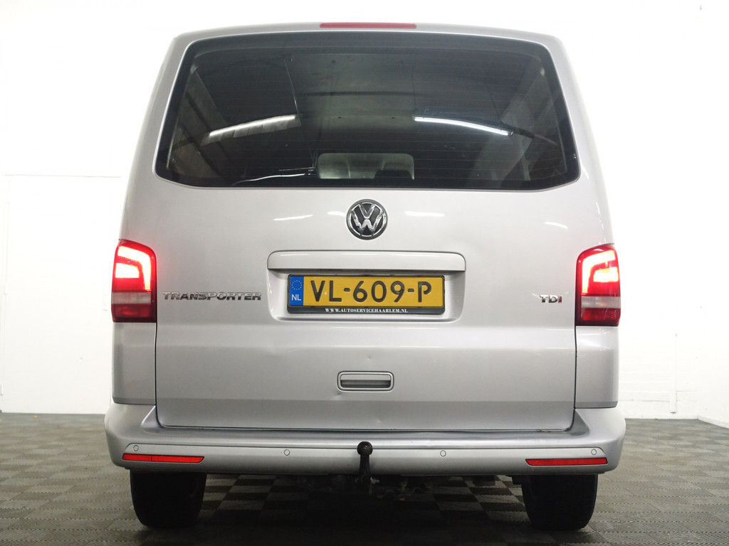 
Volkswagen Transporter 2.0 TDI L1 Highline- 3 Pers, Park Assist, Cruise, Clima, Trekhaak vol									