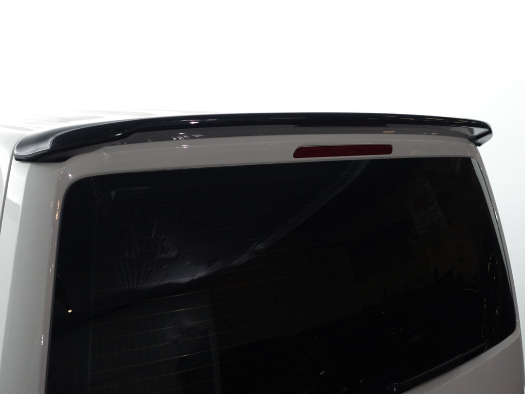 
Volkswagen Transporter 2.0 TDI Euro 6 150Pk L2 Bulli R-line+ Aut- Dubbele Cabine, 6 Pers, 2x Schuifdeur, CarPlay, Park Assist vol									