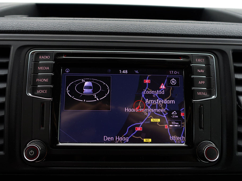 
Volkswagen Transporter 2.0 TDI Euro 6 L2 Highline- Dubbele Cabine, 4/5 Pers, Carplay, Park Assist, Navi, Cruise, Trekhaak vol									