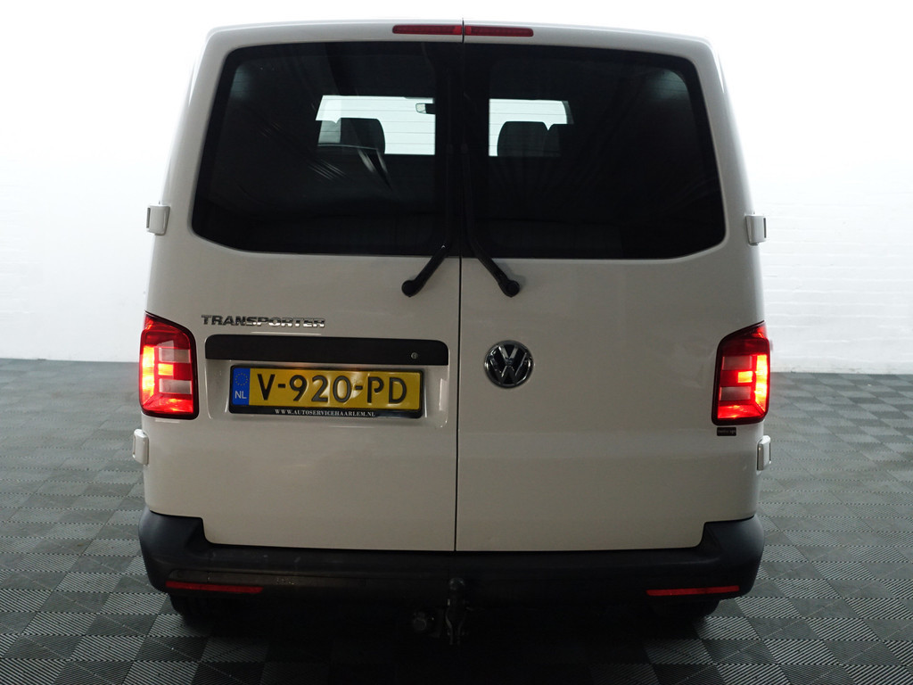 
Volkswagen Transporter 2.0 TDI Euro 6 L2 Highline- Dubbele Cabine, 4/5 Pers, Carplay, Park Assist, Navi, Cruise, Trekhaak vol									