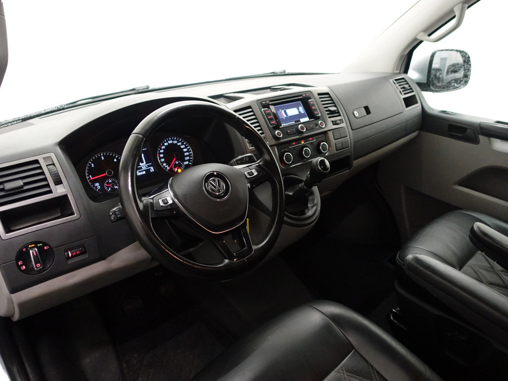 
								Volkswagen Transporter 2.0 TDI L2 Highline+ Dubbele Cabine, 5 Pers, Design Leder, Park Assist, Navi, Trekhaak vol									