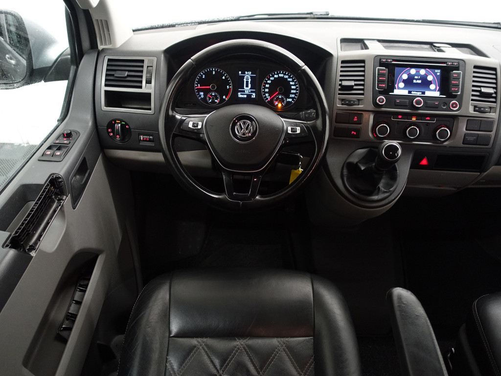 
								Volkswagen Transporter 2.0 TDI L2 Highline+ Dubbele Cabine, 5 Pers, Design Leder, Park Assist, Navi, Trekhaak vol									