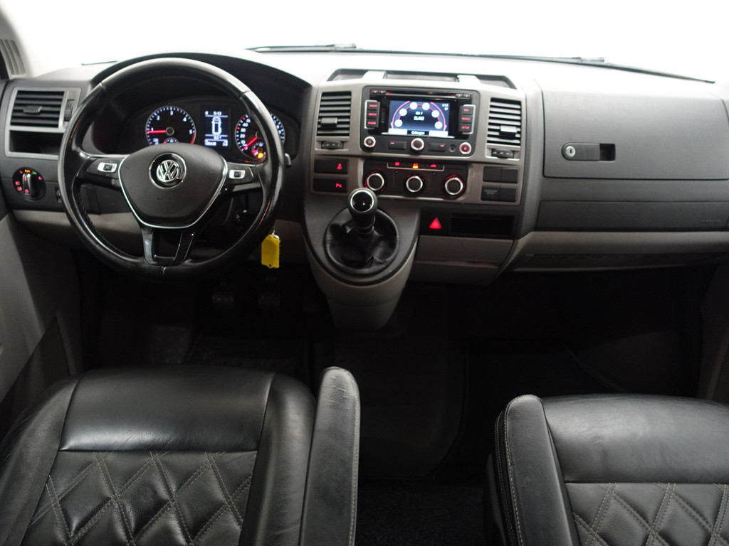 
								Volkswagen Transporter 2.0 TDI L2 Highline+ Dubbele Cabine, 5 Pers, Design Leder, Park Assist, Navi, Trekhaak vol									