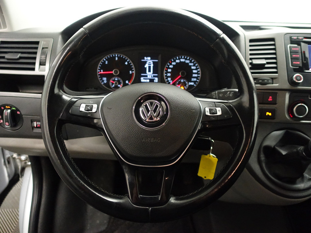 
								Volkswagen Transporter 2.0 TDI L2 Highline+ Dubbele Cabine, 5 Pers, Design Leder, Park Assist, Navi, Trekhaak vol									