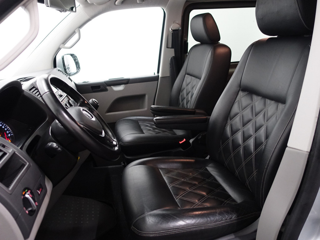 
								Volkswagen Transporter 2.0 TDI L2 Highline+ Dubbele Cabine, 5 Pers, Design Leder, Park Assist, Navi, Trekhaak vol									