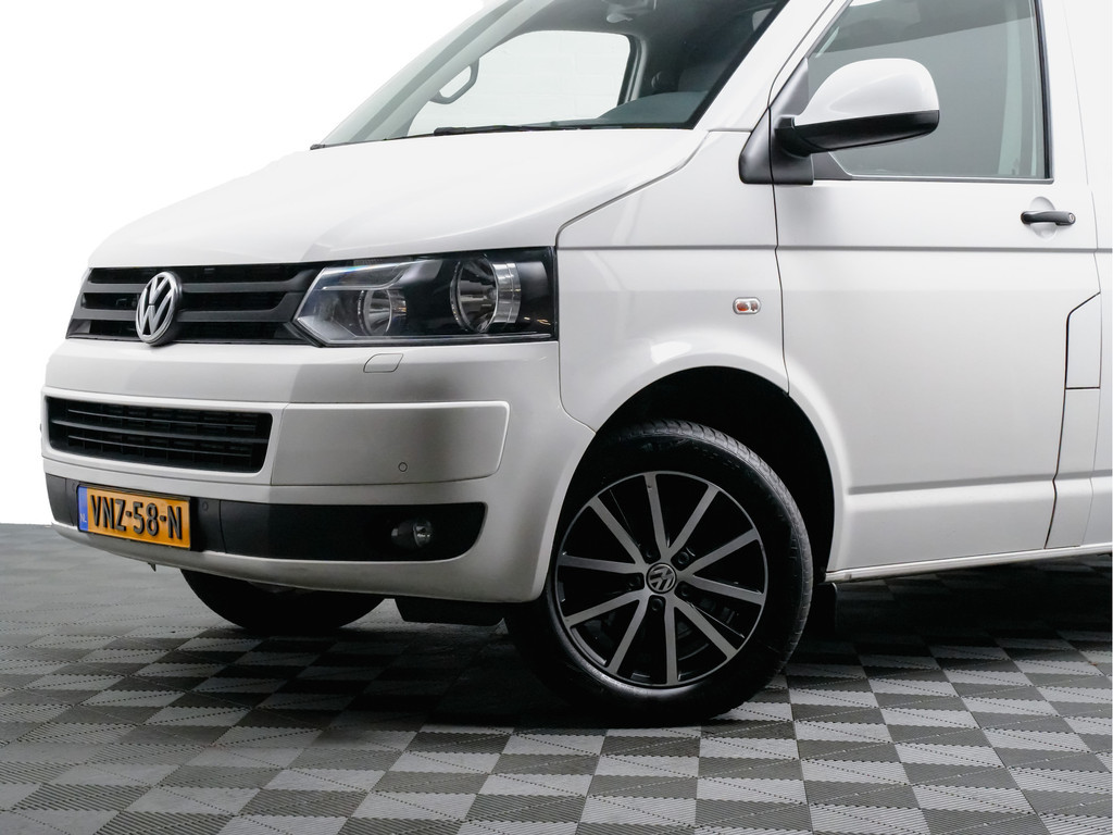 
								Volkswagen Transporter 2.0 TDI 180Pk 4Motion Highline Aut- 3 Pers, Sport Leder, Camera, Clima, Stoelverwarming, Cabine Ventilatie vol									