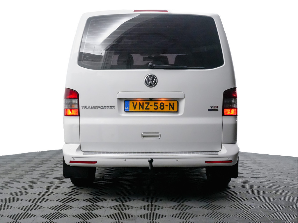 
								Volkswagen Transporter 2.0 TDI 180Pk 4Motion Highline Aut- 3 Pers, Sport Leder, Camera, Clima, Stoelverwarming, Cabine Ventilatie vol									