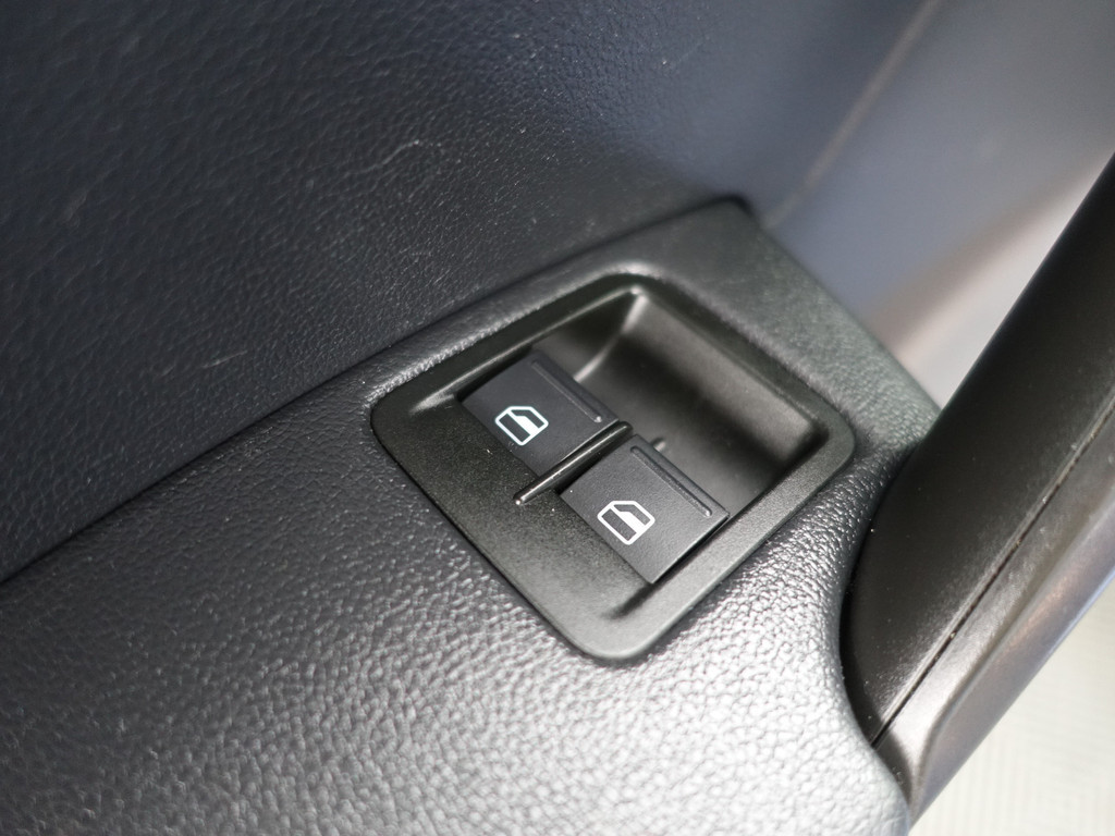 
Volkswagen Caddy 1.6 TDI L1 Highline- Bijtelling vrij, Airco, Cruise, Grijs Kenteken vol									