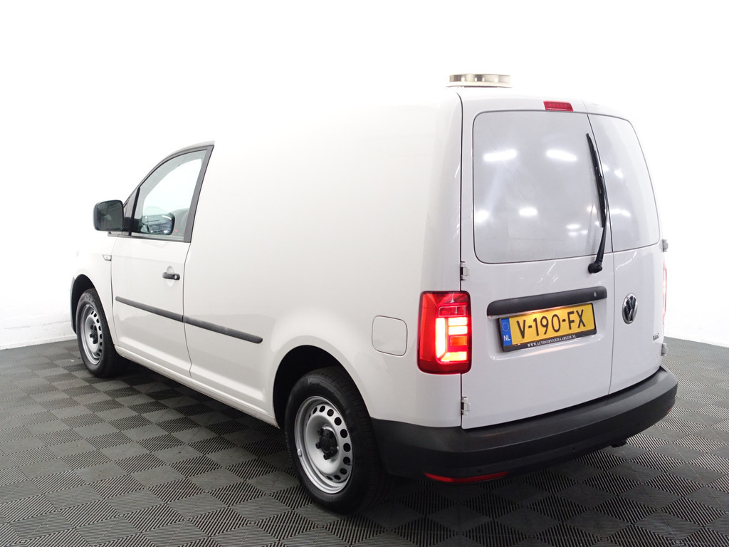 
								Volkswagen Caddy 2.0 TDI Euro 6 Comfortline- RVS Kastinrichting, Carplay, Navi, Clima, Cruise, Grijs kenteken vol									