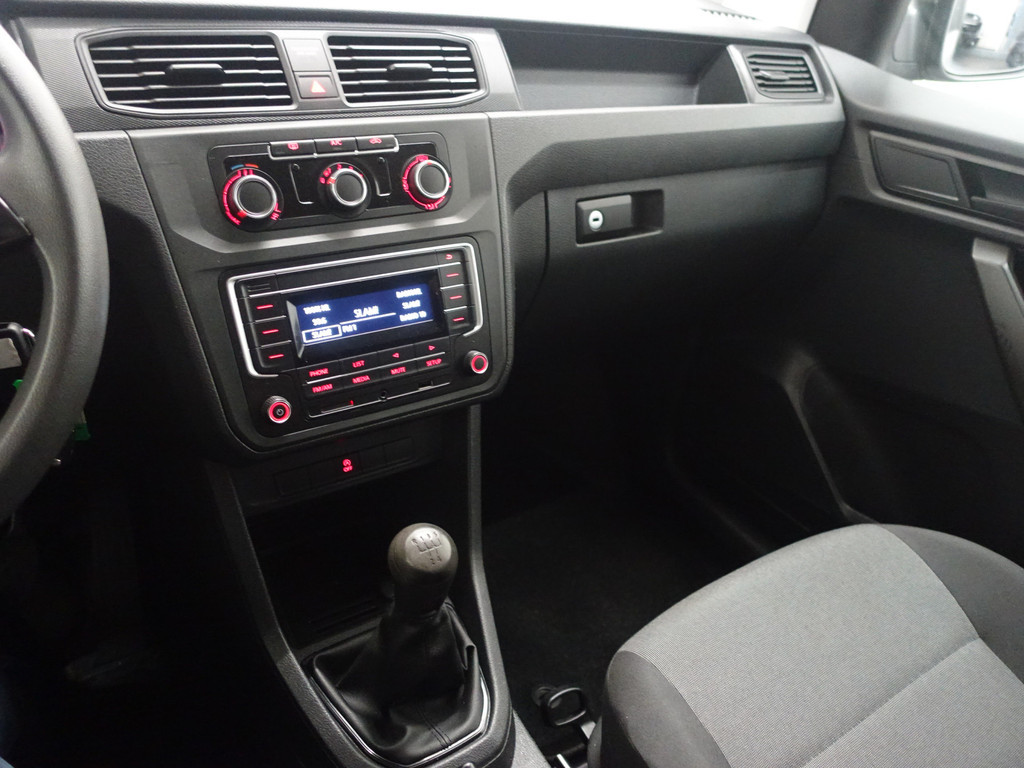 
Volkswagen Caddy 2.0 TDI Euro 6 L1 R-Line+ Sidebars, Roofrails, Bluetooth, Elek Pakket, Cruise vol									