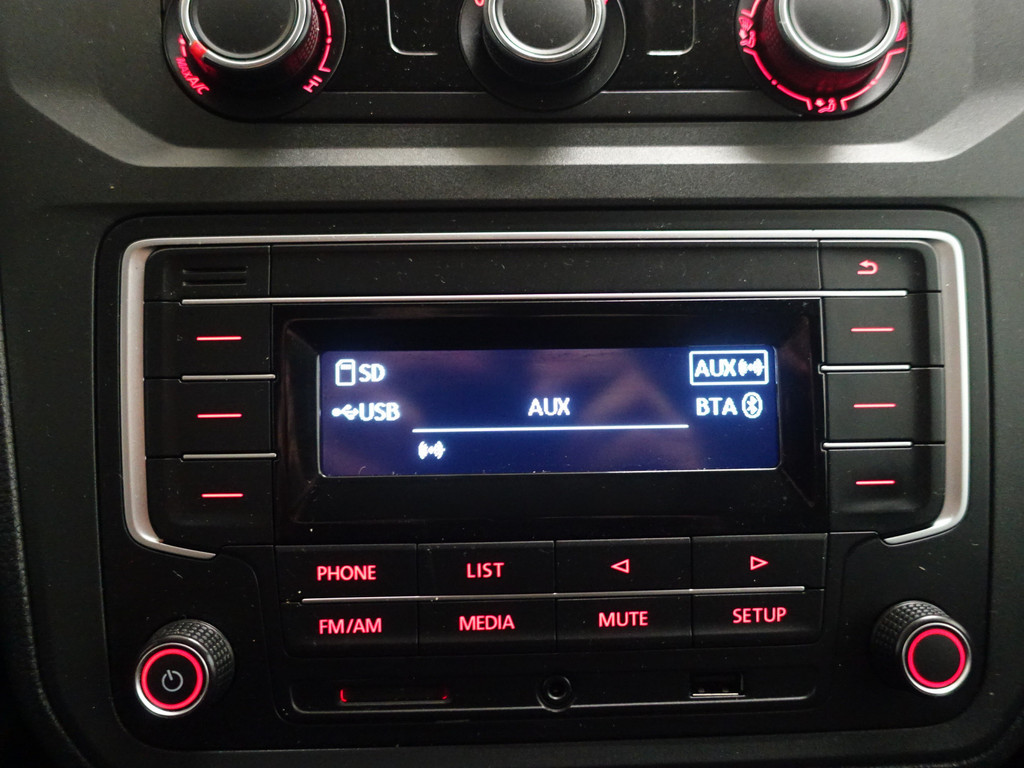 
Volkswagen Caddy 2.0 TDI Euro 6 L1 R-Line+ Sidebars, Roofrails, Bluetooth, Elek Pakket, Cruise vol									