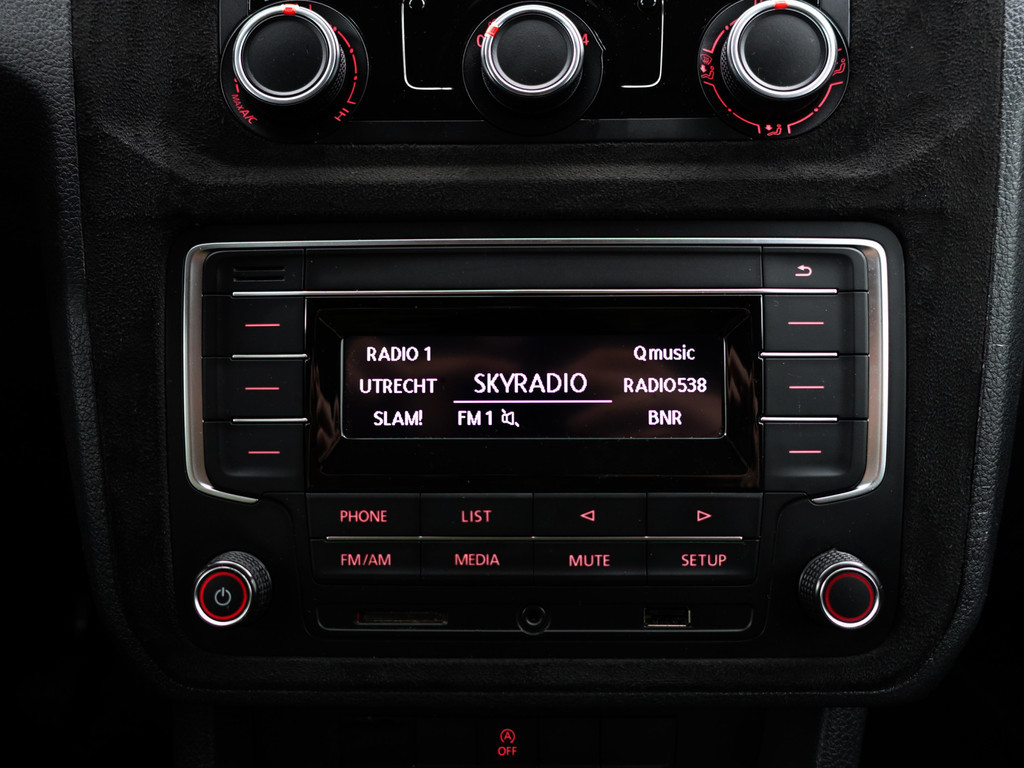 
Volkswagen Caddy 2.0 TDI Euro 6 L1 R Line- Sidebars, Alcantara Interieur Afwerking, Elek Pakket, Roofrails vol									