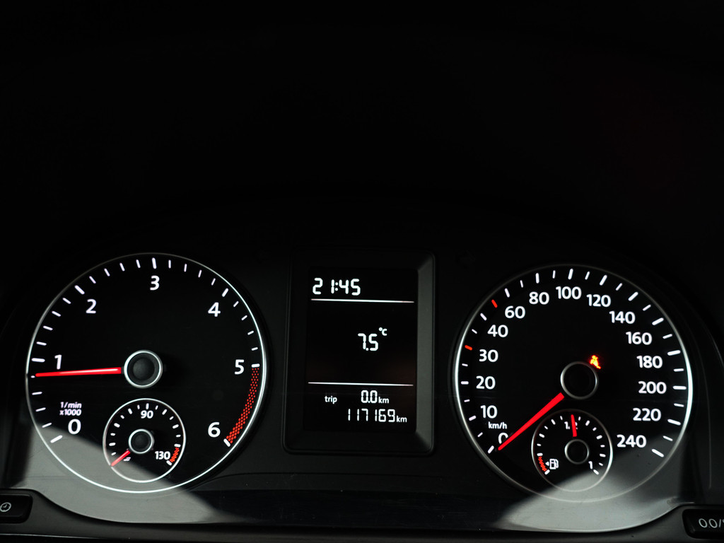 
Volkswagen Caddy 2.0 TDI Euro 6 L1 R Line- Sidebars, Alcantara Interieur Afwerking, Elek Pakket, Roofrails vol									