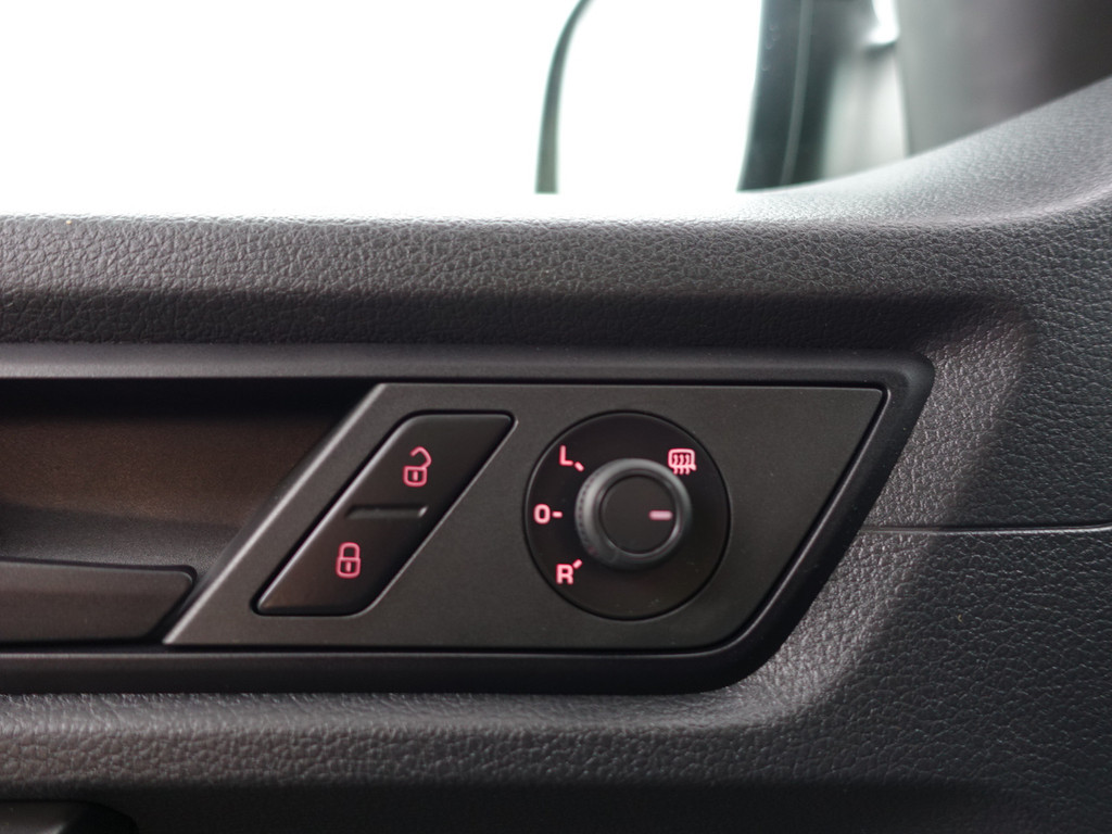 
Volkswagen Caddy 2.0 TDI Euro 6 L1 R Line- Sidebars, Alcantara Interieur Afwerking, Elek Pakket, Roofrails vol									