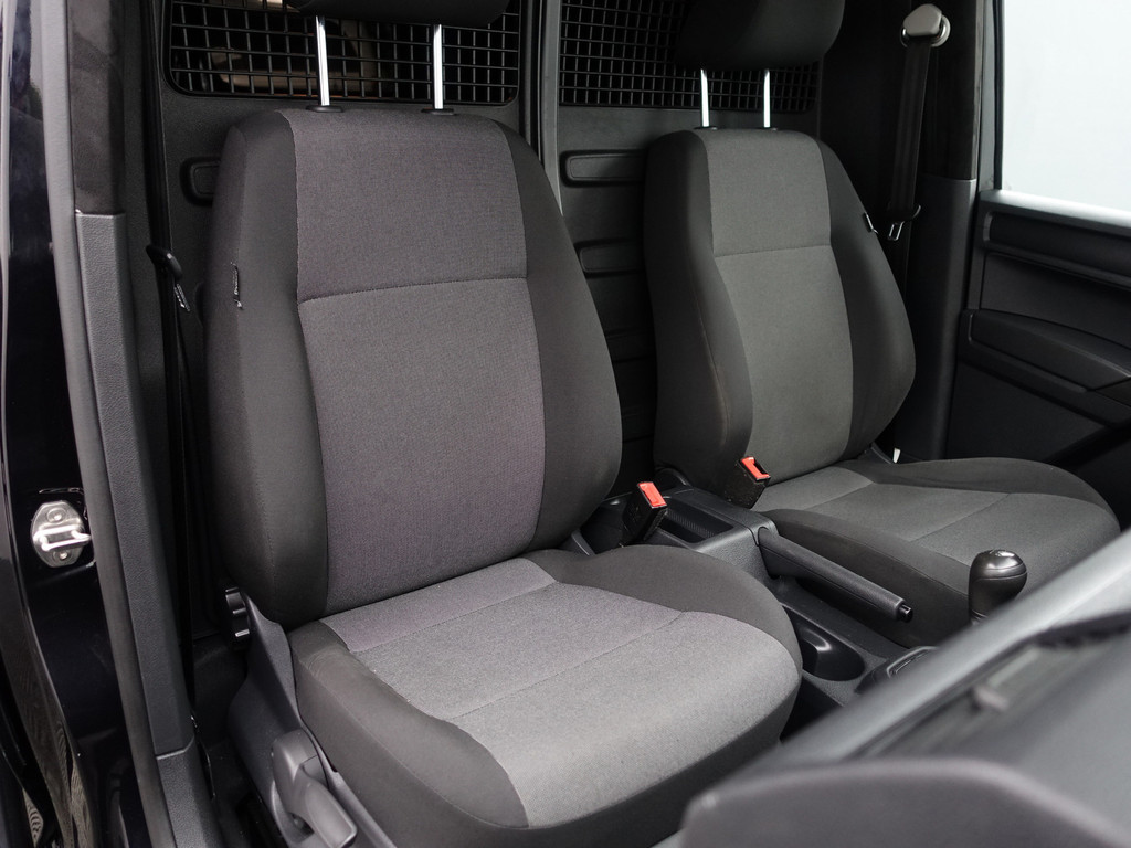 
Volkswagen Caddy 2.0 TDI Euro 6 L1 R Line- Sidebars, Alcantara Interieur Afwerking, Elek Pakket, Roofrails vol									