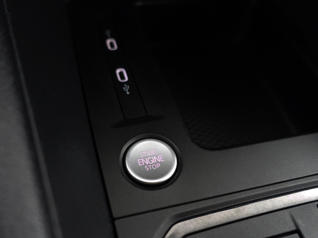 
Volkswagen Caddy Cargo 2.0 TDI 1st Edition Aut- Xenon Led, CarPlay, Ergo Comfort, Keyless, Camera, Ada Cruise, Virtual Cockpit vol									