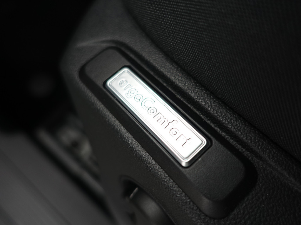 
Volkswagen Caddy Cargo 2.0 TDI 1st Edition Aut- Xenon Led, CarPlay, Ergo Comfort, Keyless, Camera, Ada Cruise, Virtual Cockpit vol									