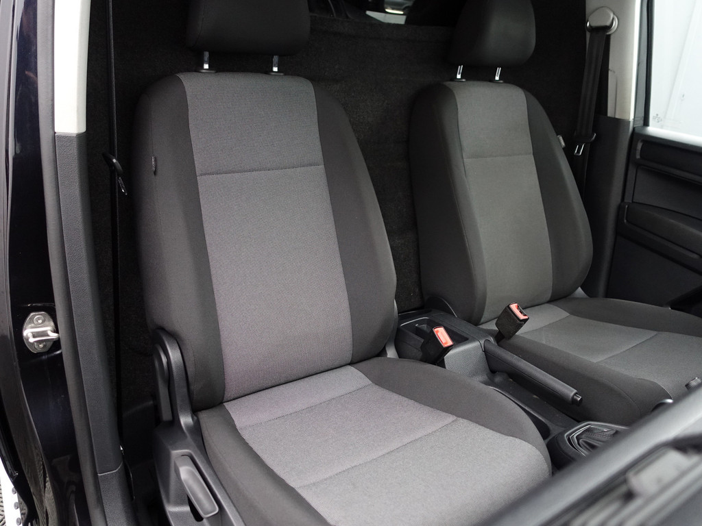 
								Volkswagen Caddy Maxi 2.0 TDI Euro 6 L2 R-line Brembo Aut- Treeplanken, Cruise, Clima, Park Assist, Led vol									