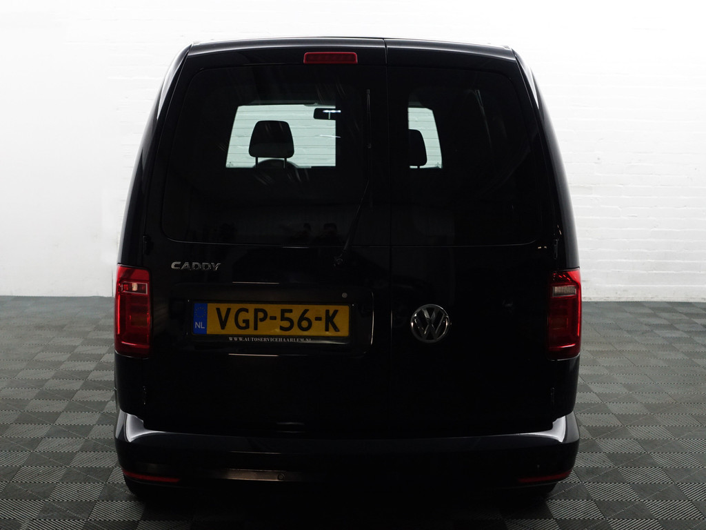 
Volkswagen Caddy Maxi 2.0 TDI Euro 6 L2H1 BMT Highline- Park Assist, Cruise, Clima, Elek Pakket, Grijs Kenteken vol									