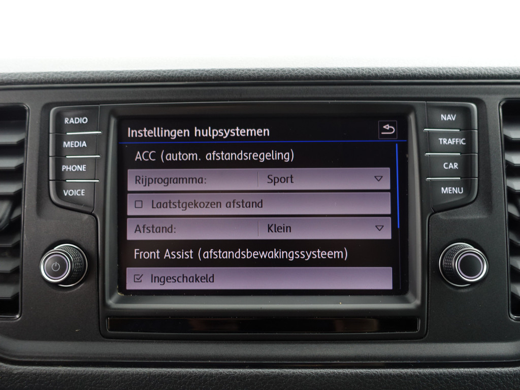 
								Volkswagen Crafter 35 2.0 TDI Euro 6 L3H3 Highline- 3 Pers, Ada Cruise, Camera, Park Assist, Park Pilot, Carplay, Comfort Interieur vol									