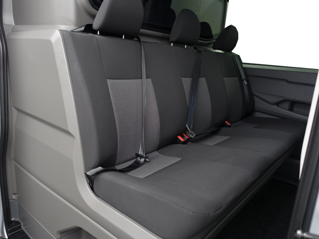 
Volkswagen Crafter 35 2.0 TDI Euro 6 L2H1 Highline Aut- Dubbele Cabine, 5/6 Pers, Massage Stoelen, Stoelverwarming, Ada Cruise vol									