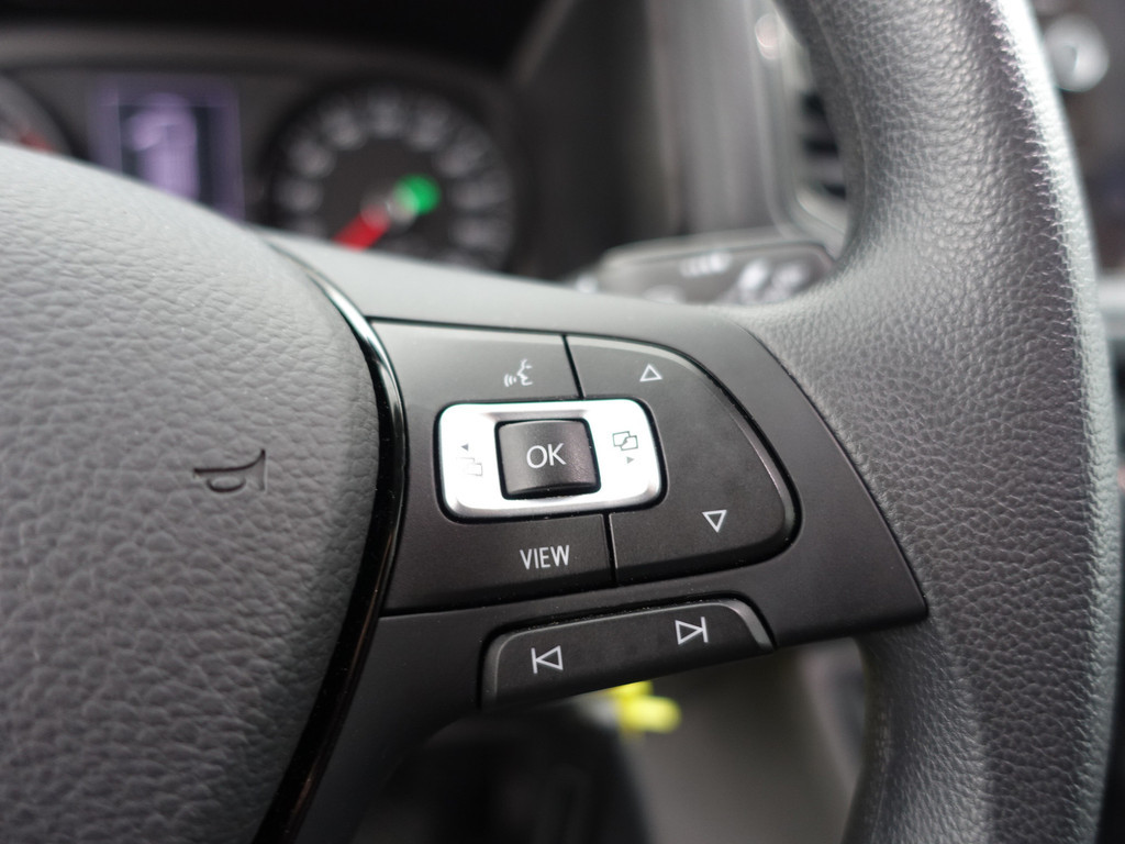 
Volkswagen Crafter 35 2.0 TDI Euro 6 L2H1 Highline Aut- Dubbele Cabine, 5/6 Pers, Massage Stoelen, Stoelverwarming, Ada Cruise vol									