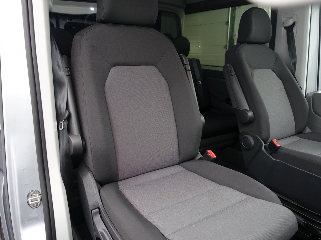 
Volkswagen Crafter 35 2.0 TDI Euro 6 L2H1 Highline Aut- Dubbele Cabine, 5/6 Pers, Massage Stoelen, Stoelverwarming, Ada Cruise vol									