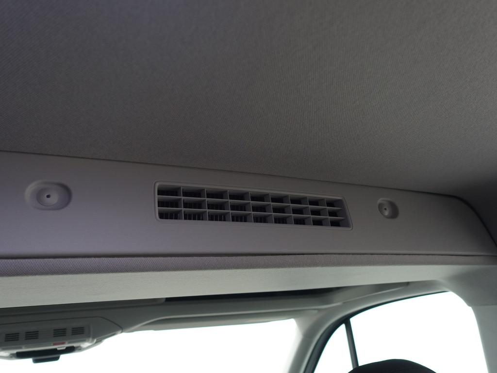 
Volkswagen Crafter 35 2.0 TDI Euro 6 L2H1 Highline Aut- Dubbele Cabine, 5/6 Pers, Massage Stoelen, Stoelverwarming, Ada Cruise vol									