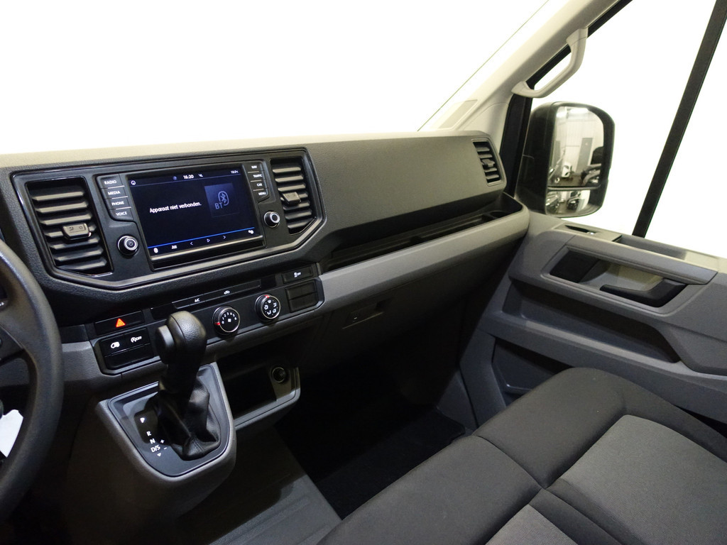 
Volkswagen Crafter 35 2.0 TDI Euro 6 L2H1 Highline+ Aut- 3 Pers, CarPlay, Ergo Comfort, Cruise, Clima, Grijs Kenteken vol									