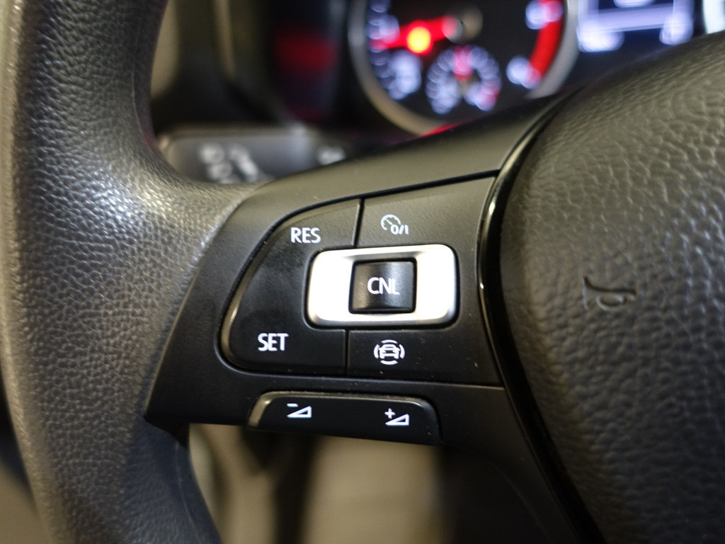 
Volkswagen Crafter 35 2.0 TDI Euro 6 L2H1 Highline+ Aut- 3 Pers, CarPlay, Ergo Comfort, Cruise, Clima, Grijs Kenteken vol									