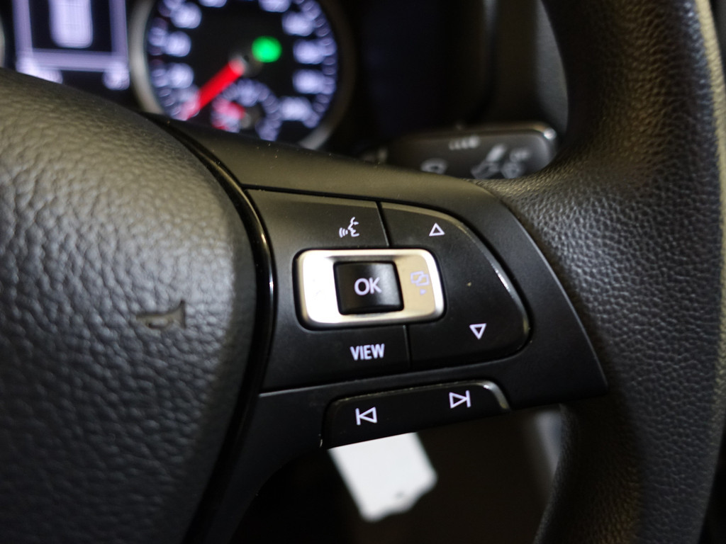 
Volkswagen Crafter 35 2.0 TDI Euro 6 L2H1 Highline+ Aut- 3 Pers, CarPlay, Ergo Comfort, Cruise, Clima, Grijs Kenteken vol									