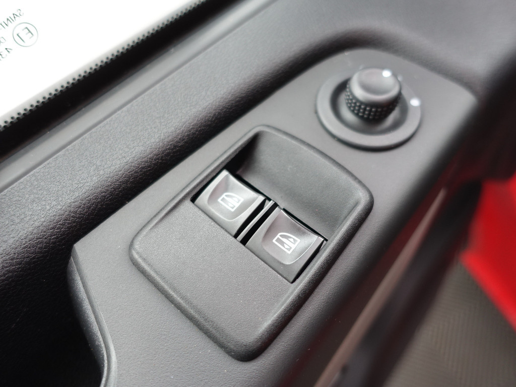 
Renault Trafic 1.6 dCi T29 L2 Comfort- Dubbele Cabine, 6 Pers, Park Assist, Cruise, Clima, Comfort Interieur vol									