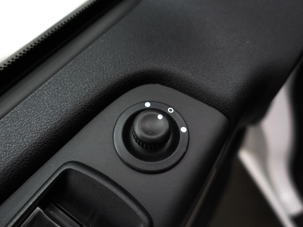 
Renault Trafic 1.6 dCi Euro 6 T29 L2 Luxe- Imperiaal, 3 Pers, Park Assist, Cruise, Clima, Trekhaak vol									