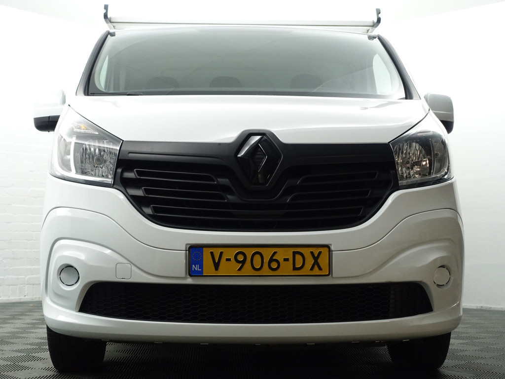 
Renault Trafic 1.6 dCi Euro 6 T29 L2 Luxe- Imperiaal, 3 Pers, Park Assist, Cruise, Clima, Trekhaak vol									