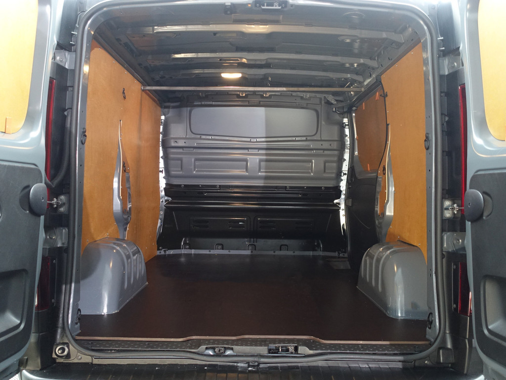 
Renault Trafic 1.6 dCi Euro 6 L1 phase 2 Comfort- 3 Pers, Park Assist, Xenon Led, Cruise, Clima, Grijs Kenteken vol									