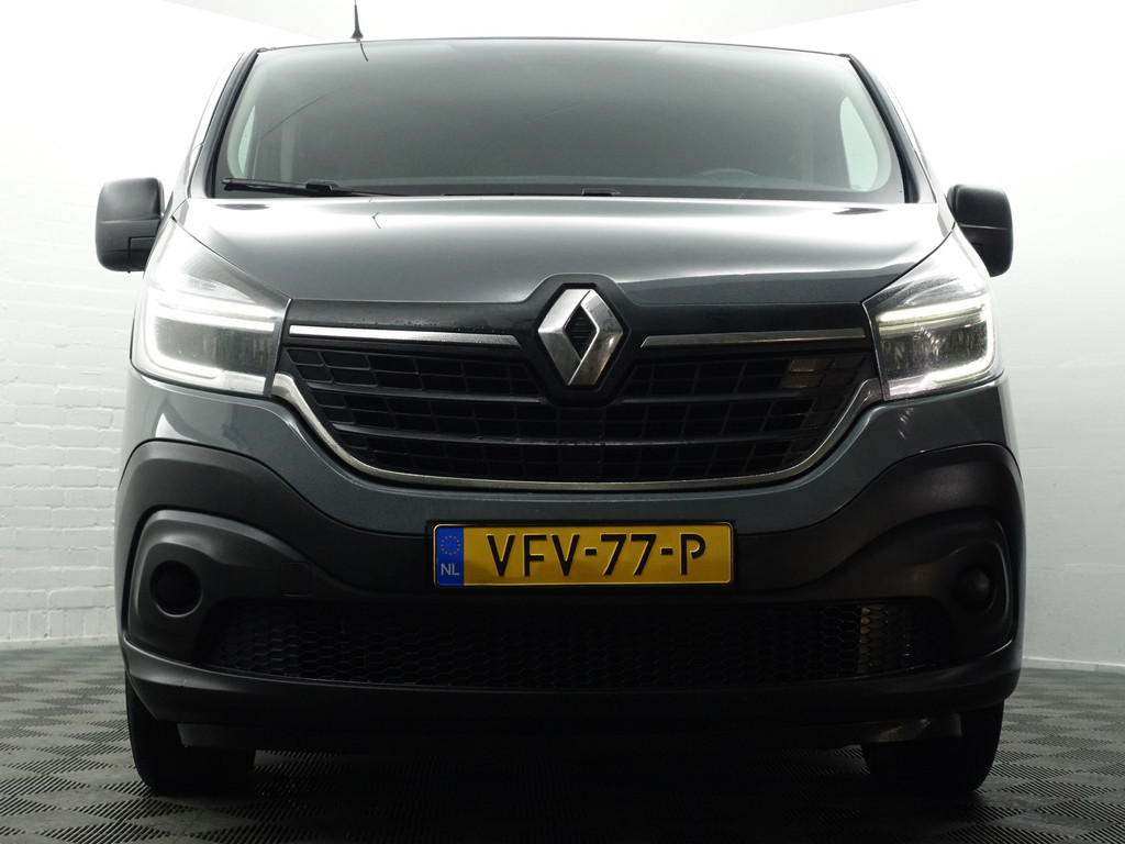 
Renault Trafic 1.6 dCi Euro 6 L1 phase 2 Comfort- 3 Pers, Park Assist, Xenon Led, Cruise, Clima, Grijs Kenteken vol									