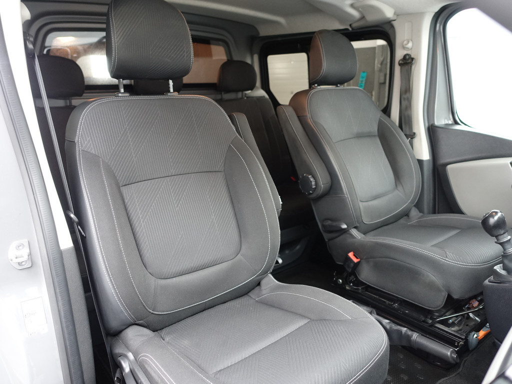 
Renault Trafic 1.6 dCi Euro 6 T29 L2 Comfort- Dubbele Cabine, 5/6 Pers, Camera, Clima, Park Assist, Cruise, Navi vol									