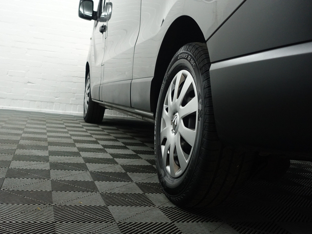 
Renault Trafic 1.6 dCi Euro 6 T29 L2 Comfort- Dubbele Cabine, 5/6 Pers, Camera, Clima, Park Assist, Cruise, Navi vol									