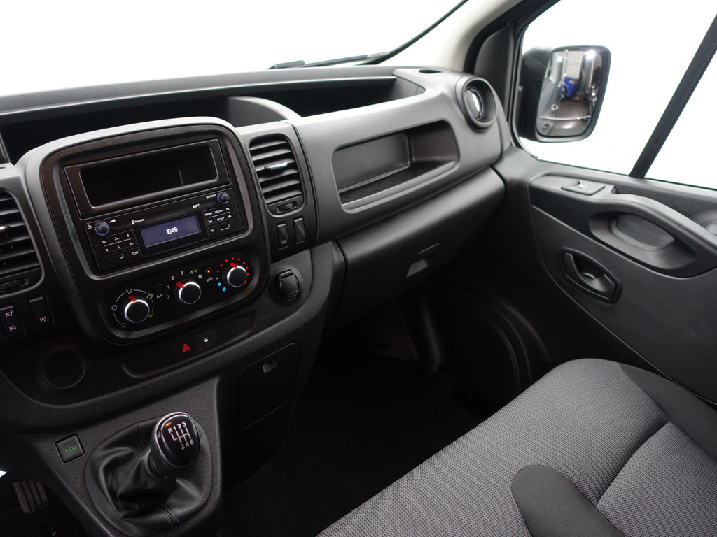 
Renault Trafic 1.6 dCi Euro 6 L1 phase 2 Comfort- 3 Pers, Park Assist, Xenon Led, Cruise, Clima, Grijs Kenteken vol									