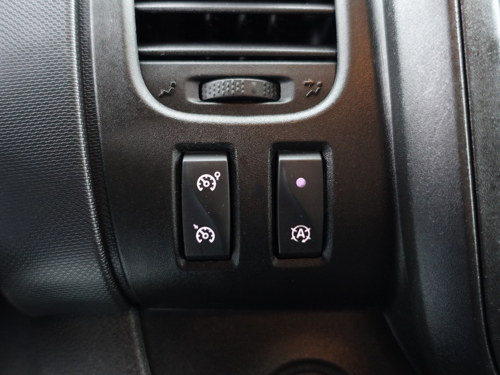 
Renault Trafic 1.6 dCi Euro 6 L1 phase 2 Comfort- 3 Pers, Park Assist, Xenon Led, Cruise, Clima, Grijs Kenteken vol									