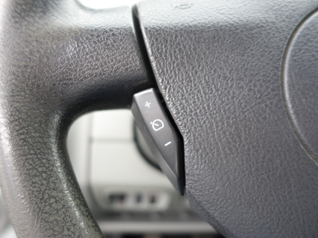 
Renault Trafic 2.0 dCi T29 L2 Dynamic- Dubbele Cabine, 6 Pers, Navi, Park Assist, Clima, NAP 158DKM vol									