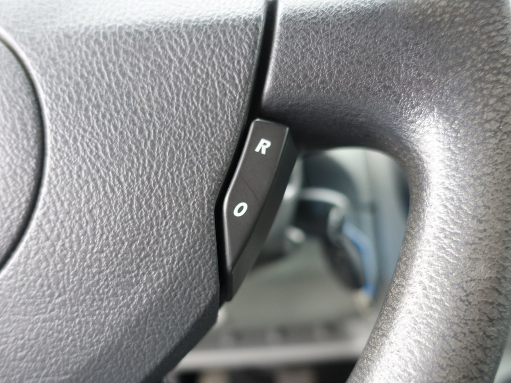 
Renault Trafic 2.0 dCi T29 L2 Dynamic- Dubbele Cabine, 6 Pers, Navi, Park Assist, Clima, NAP 158DKM vol									