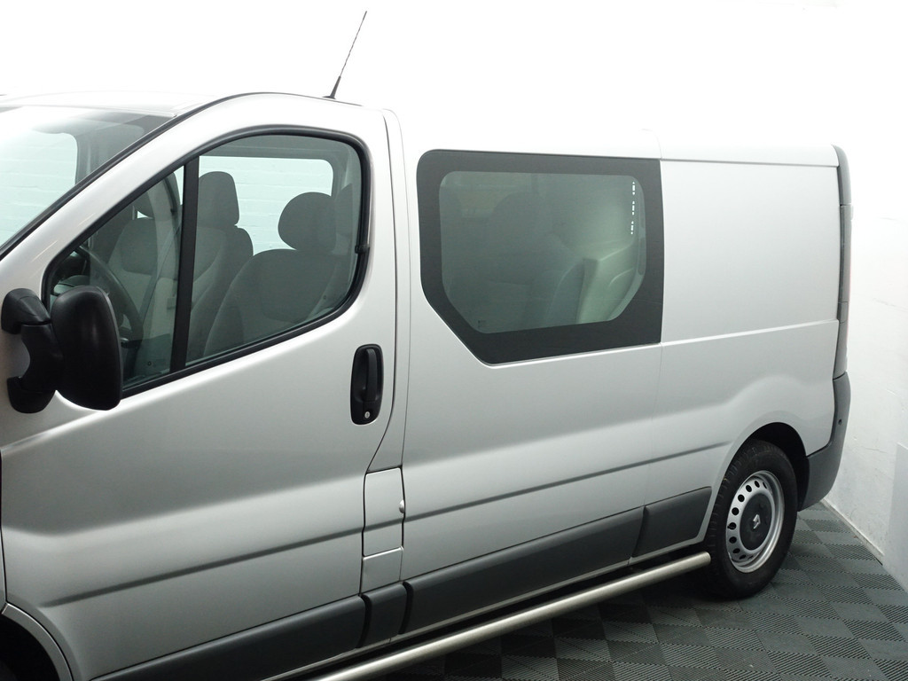 
Renault Trafic 2.0 dCi T29 L2 Dynamic- Dubbele Cabine, 6 Pers, Navi, Park Assist, Clima, NAP 158DKM vol									