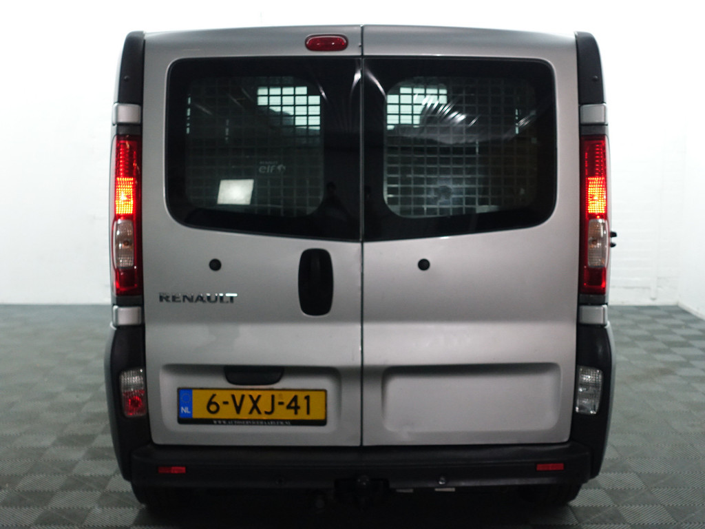 
Renault Trafic 2.0 dCi T29 L2 Dynamic- Dubbele Cabine, 6 Pers, Navi, Park Assist, Clima, NAP 158DKM vol									