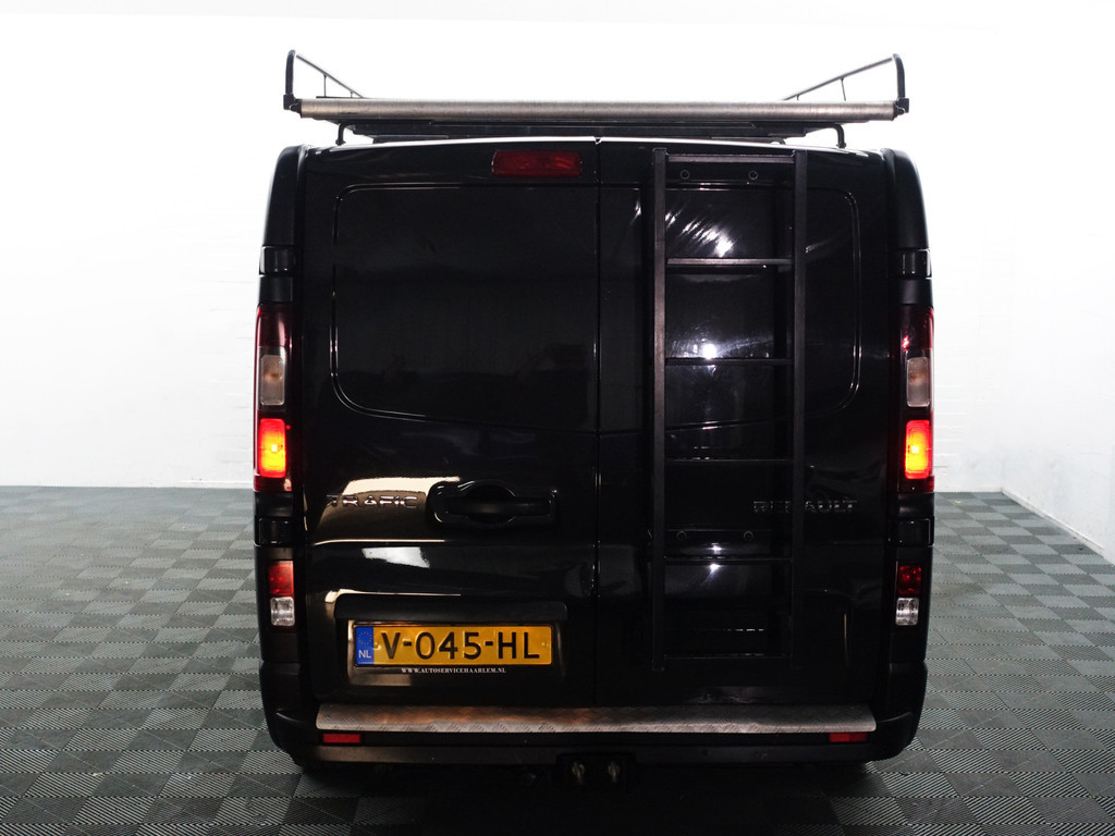
Renault Trafic 1.6 dCi Euro 6 T29 L2 Comfort- Dubbele Cabine, 6 Pers, Imperiaal, Navi, Park Assist, Clima, Cruise vol									